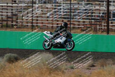 media/Apr-19-2025-AHRMA (Sat) [[3d98ca3309]]/Practice/Group 3/Turns 1  and  5/